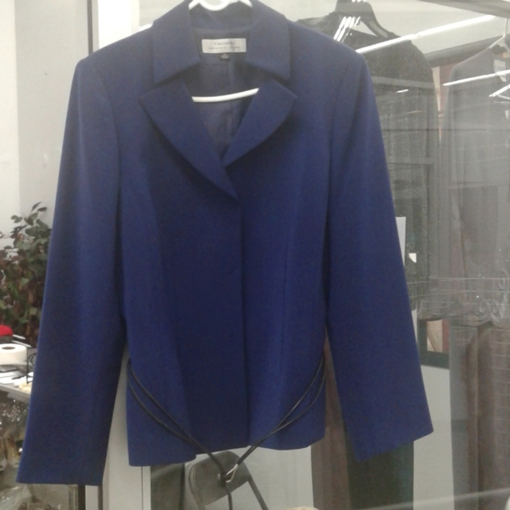 Two-piece suit